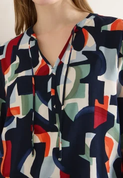 Gedessineerde blouse