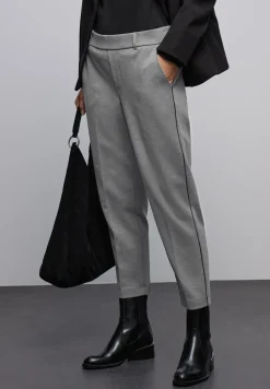 Gemêleerde chino met band
