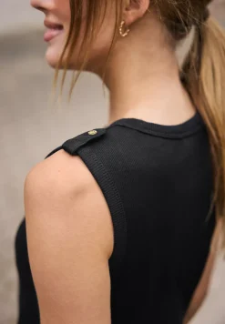 Geribbelde top met knoopdetail