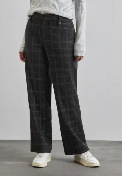 Geruite broek met rechte pijpen