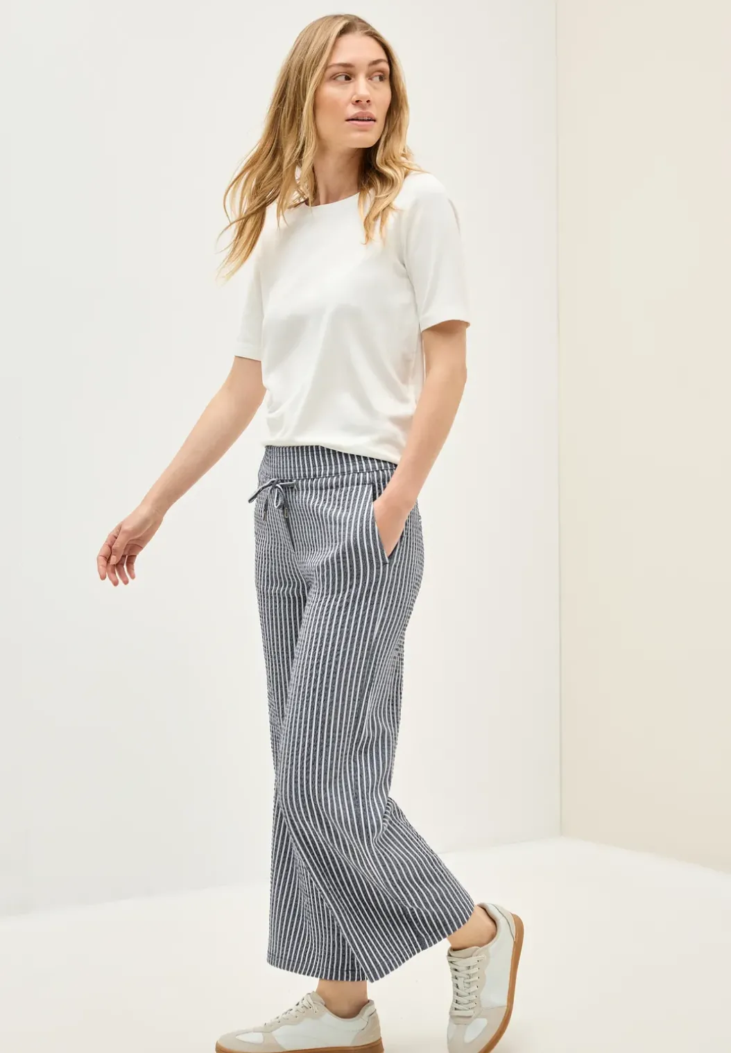 Gestreepte seersucker broek