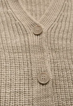 Grof gebreid vest
