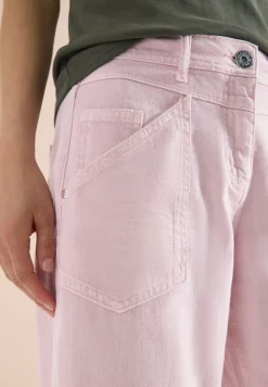High Waist Barrel Leg Jeans in Loose Fit
