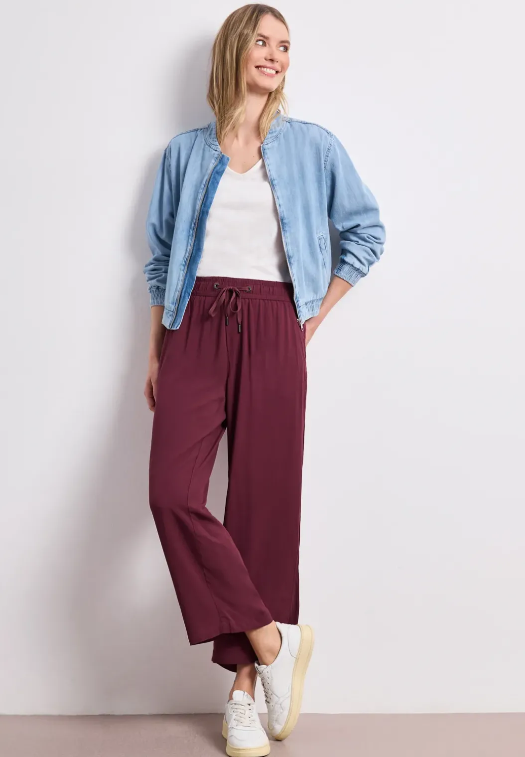 High Waist broek met wijde pijpen in Loose Fit