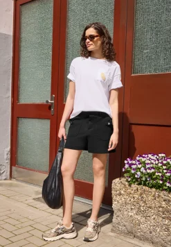 High Waist shorts met knoopdetail