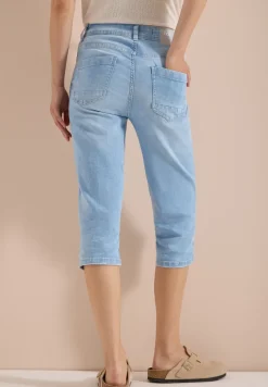 High Waist Slim Legs jeans in Slim Fit
