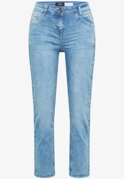 High Waist straight leg jeans in Slim Fit