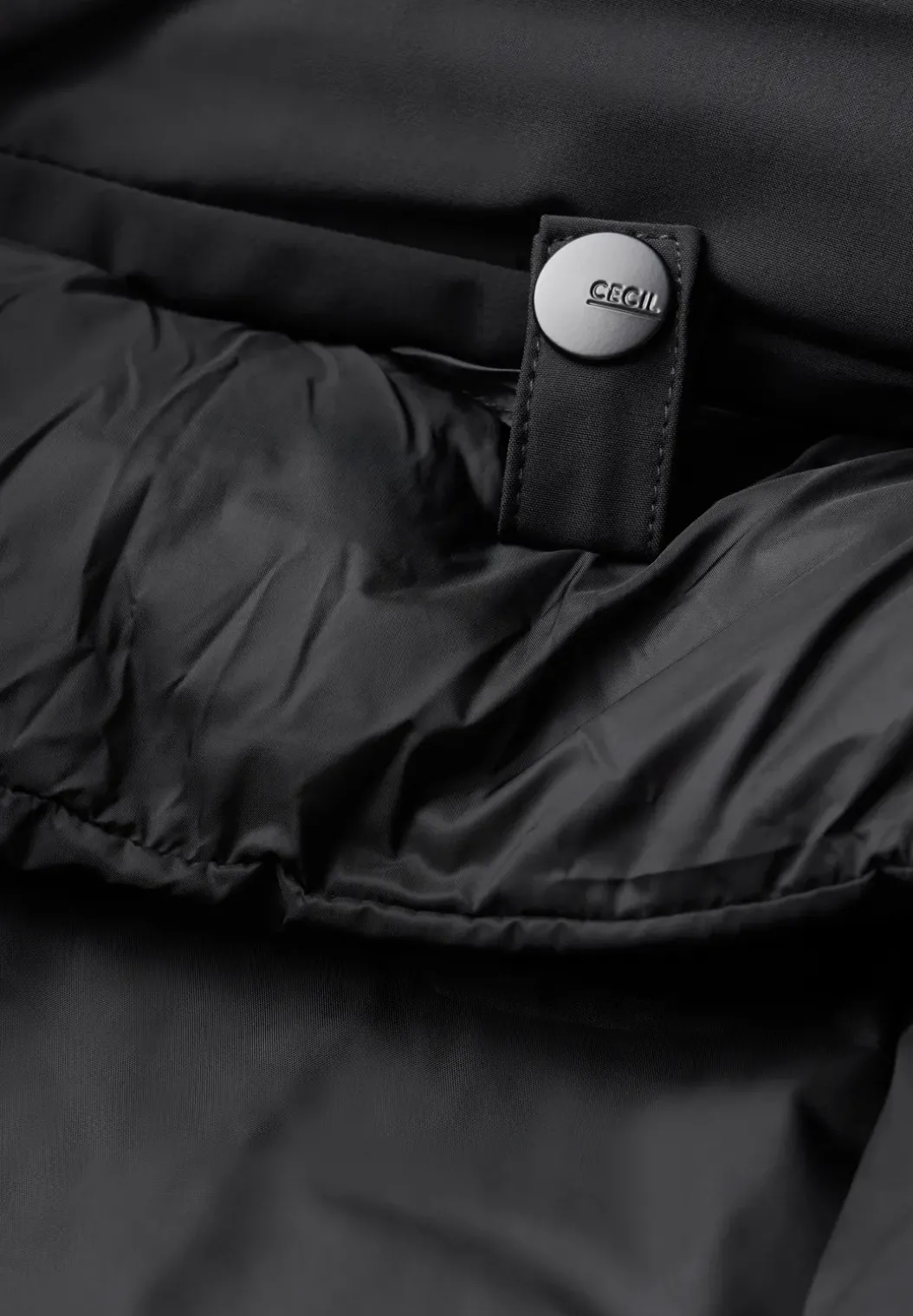 2-in-1 trenchcoat