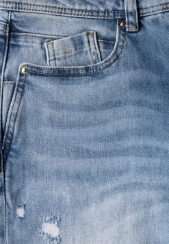 Jeans met destroyed look