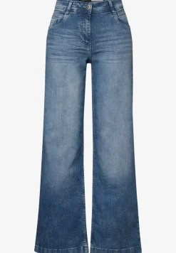 Jeans met flared pijpen