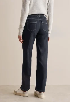 Jeans met gespoelde wassing