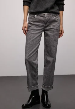 Jeans met slangenprint