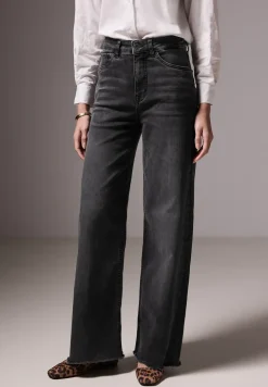 Jeans met wijde pijpen