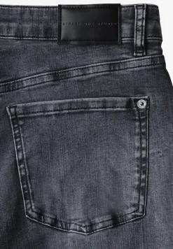 Jeans met wijde pijpen