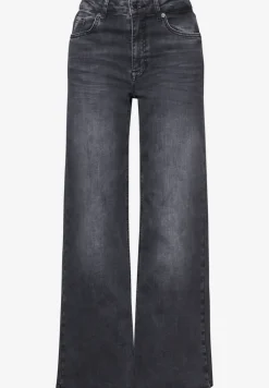 Jeans met wijde pijpen