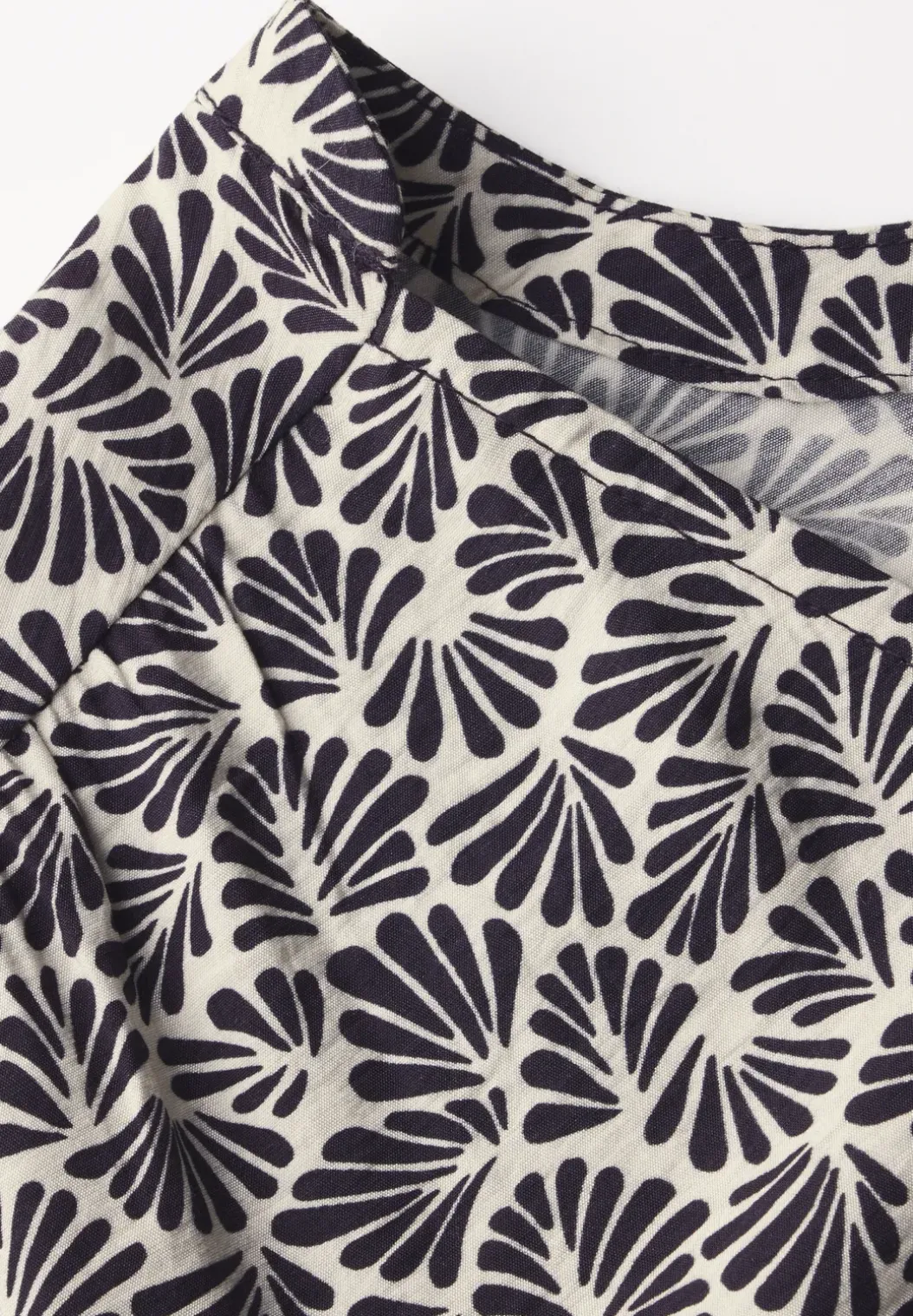 Jurk met print en smokdetail