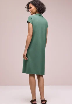 Knielange jurk in effen kleur