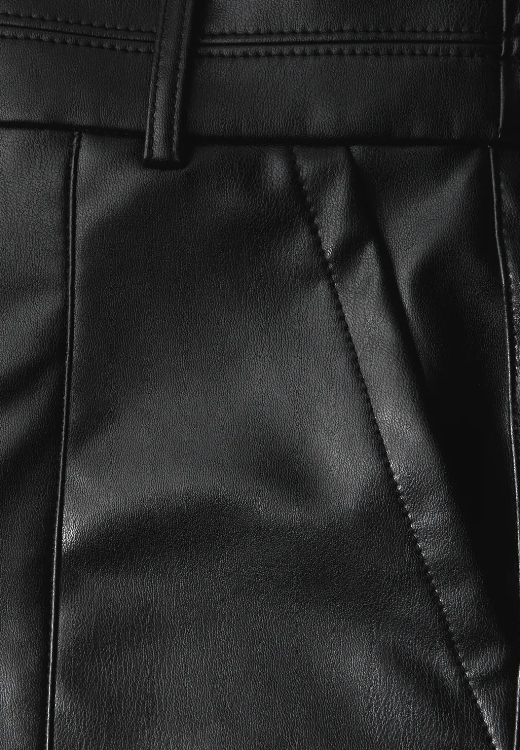 Korte broek in lederlook