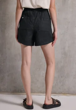 Korte broek van paperbag