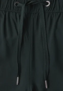 Korte broek van paperbag