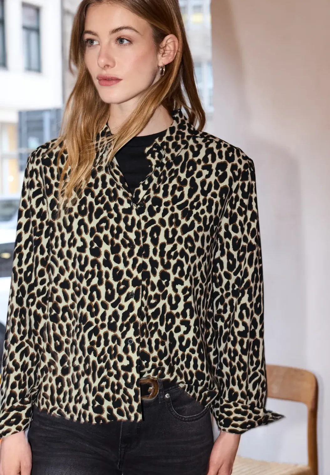 Leo blouse
