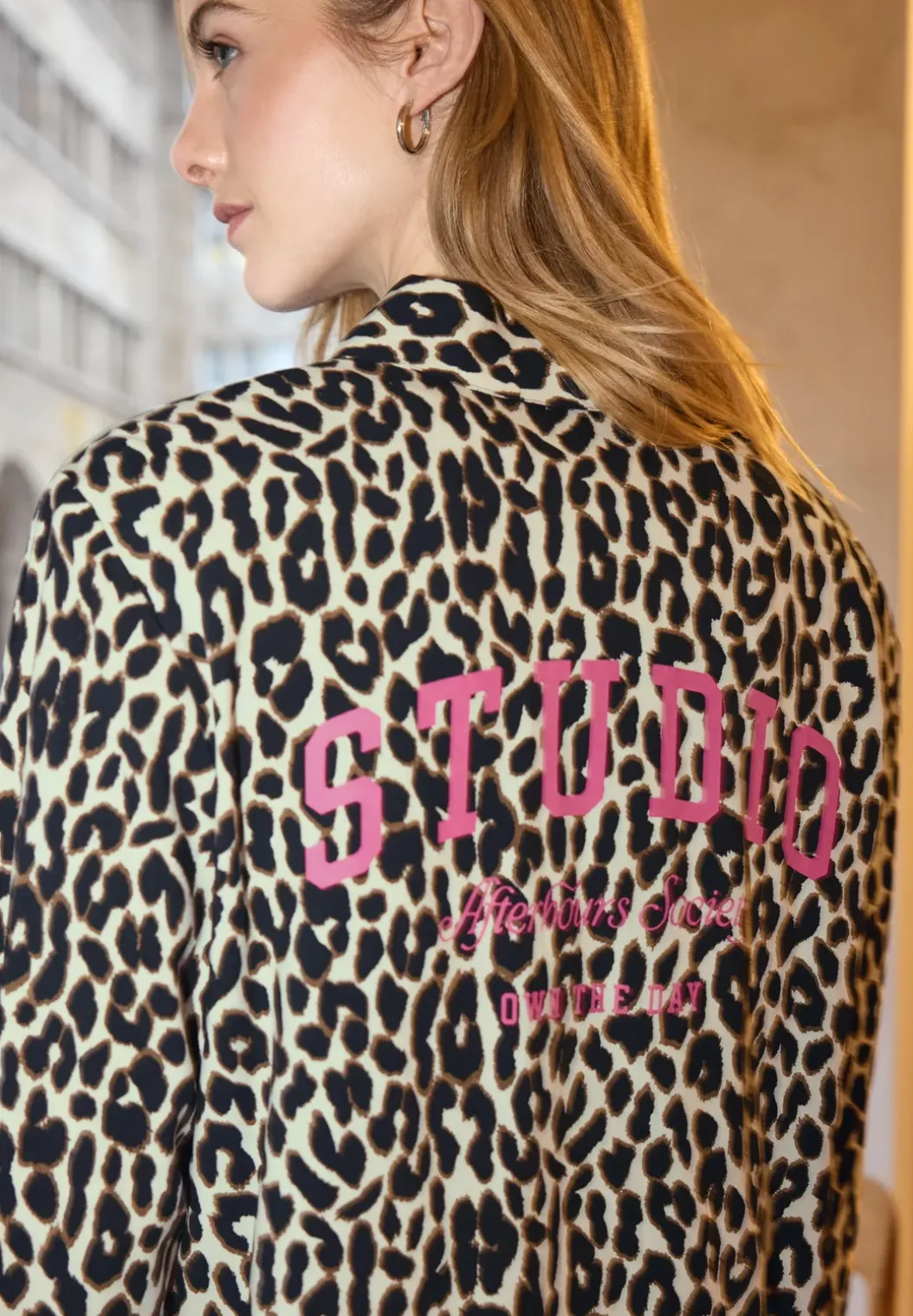 Leo blouse
