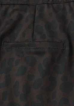Leo broek met rechte pijpen