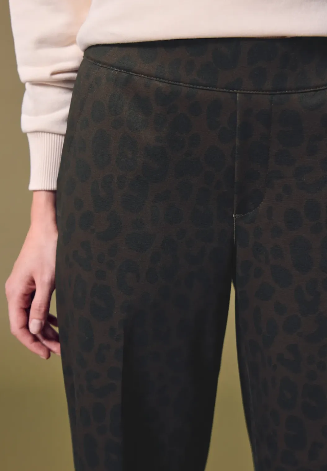 Leo broek met rechte pijpen