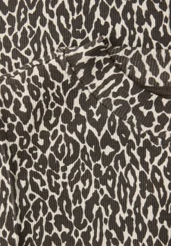 Leo Top