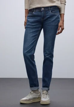 Low Waist Jeans