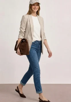Low Waist Slim Legs jeans in casual fit