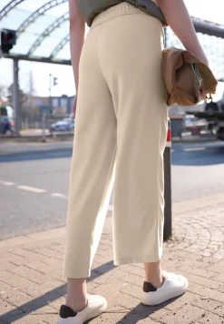 Mid Waist broek met wijde pijpen in casual pasvorm