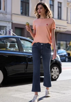 Mid Waist kick flare jeans in een Skinny Fit