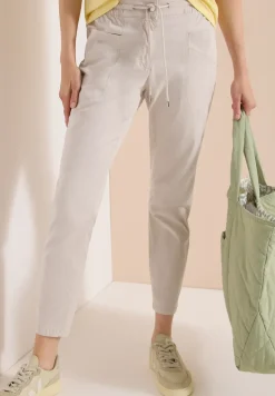 Mid Waist Slim Legs broek in een gewassen look