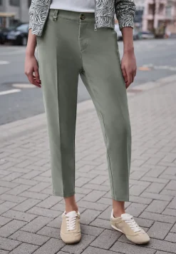 Mid Waist Slim Legs chino's in een casual fit