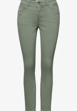 Mid Waist Slim Legs jeans in casual fit