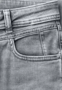 Mid Waist Slim Legs jeans in Slim Fit