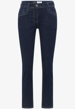 Mid Waist straight leg jeans in casual fit