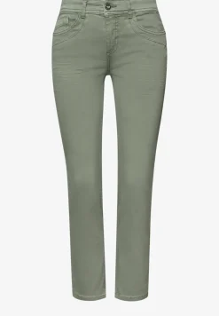 Mid Waist straight leg jeans in Slim Fit