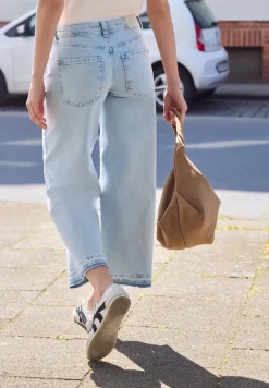 Mid Waist Wide Legs jeans met decoratieve zoom
