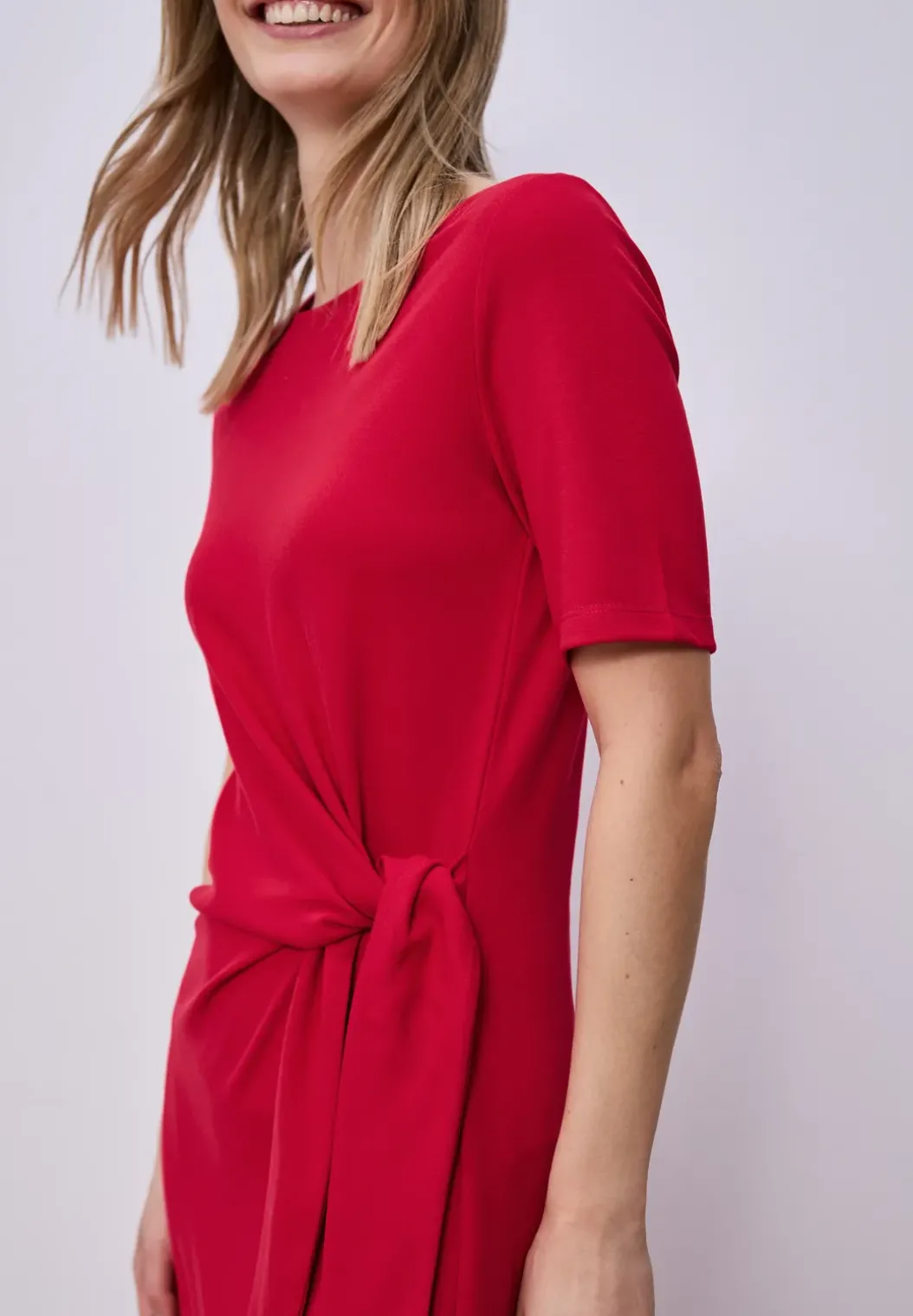 Midi-jurk met knoopdetail