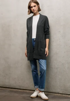 Open vest
