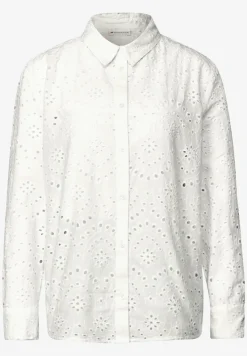 Overhemdblouse met oogjesborduursel