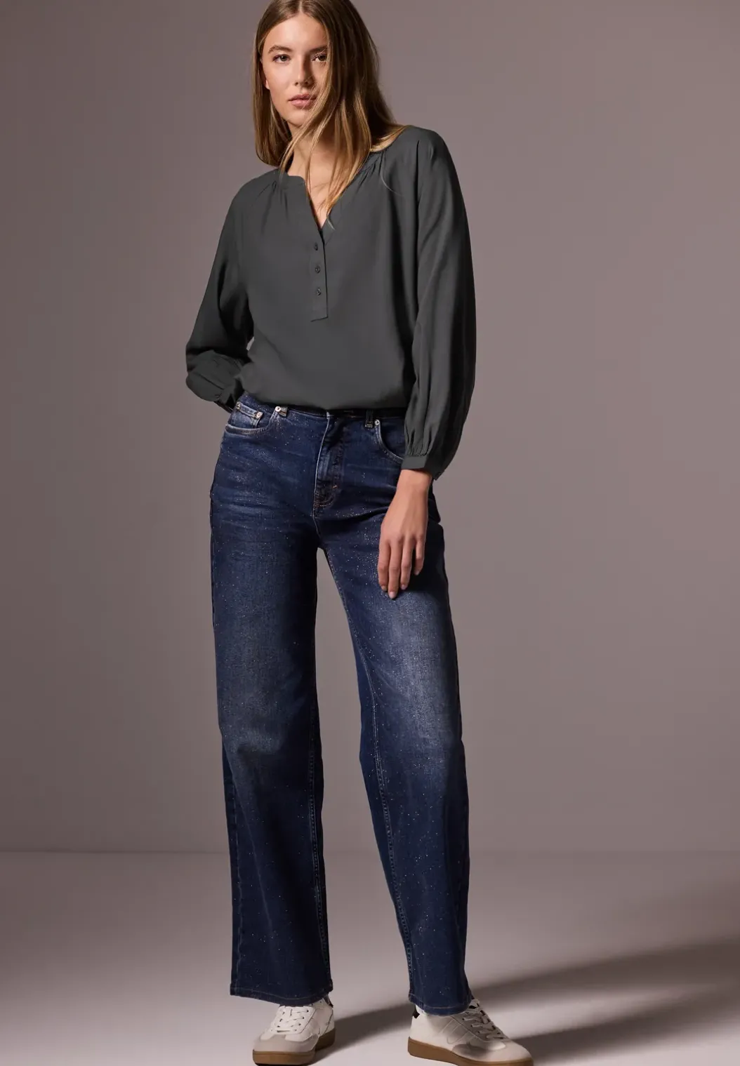 Raglan blouse