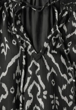 Raglan chiffon blouse
