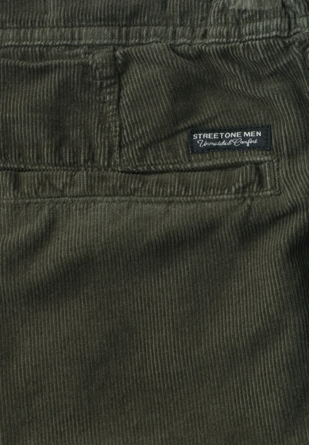 Regular Fit chino shorts van corduroy