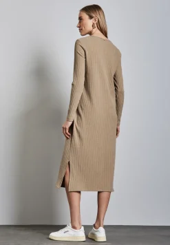 Ribtricot jurk