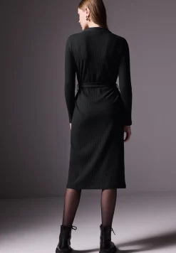 Ribtricot jurk