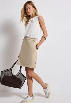 Rok van paperbag