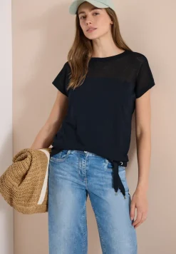 Shirt met boothals en mesh inzet